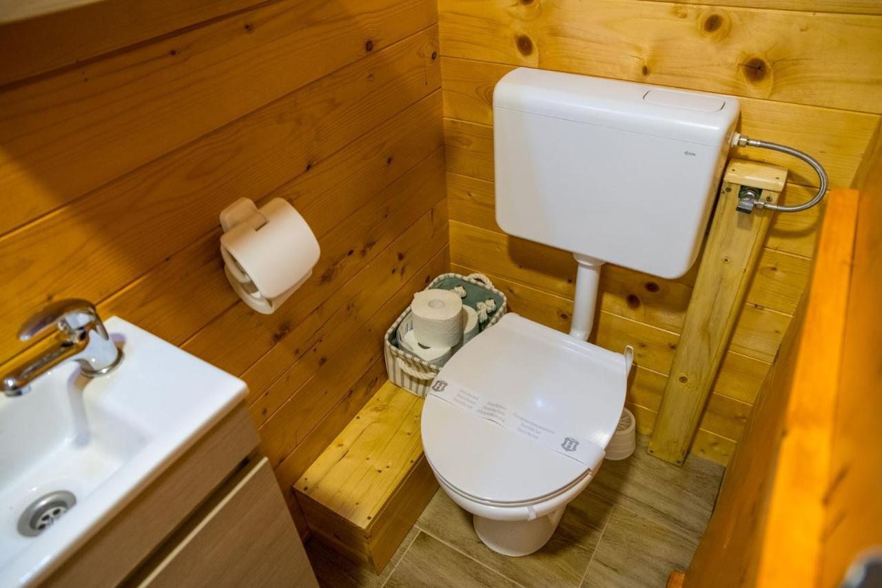 クラピンスケ・トプリツェ Hygge Hillヴィラ エクステリア 写真